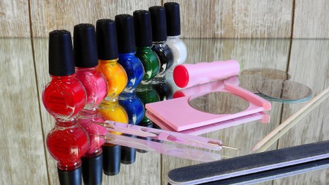 DIY: Maak je eigen nagellak